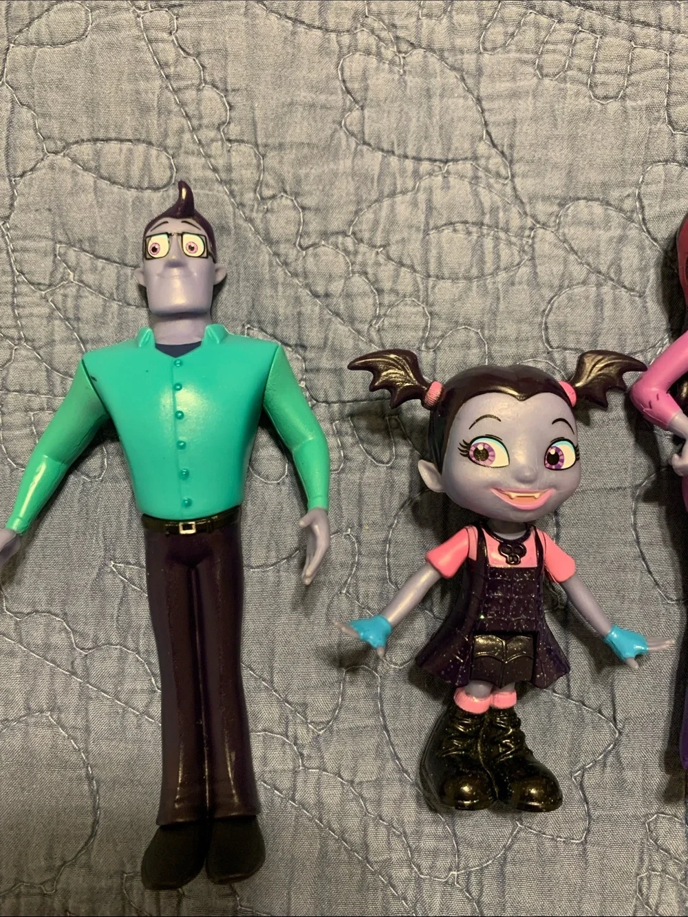 Vampirina figure set - Vampirina, mom and dad
